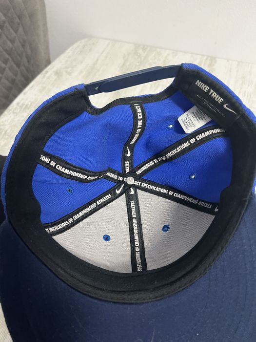 Sepci Nike 2 noi si una folosita