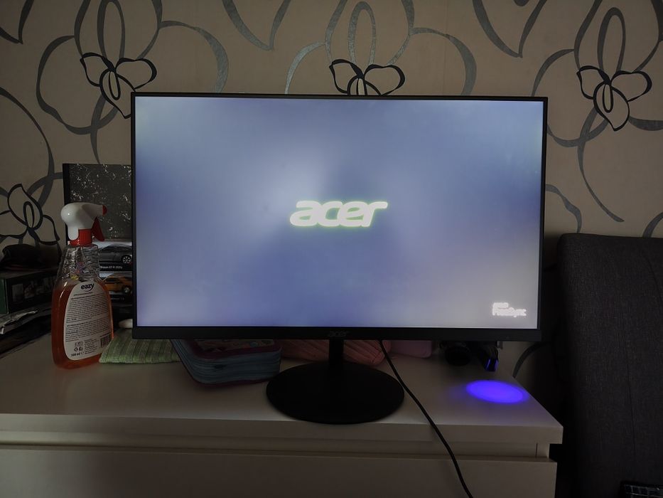 Монитор Acer SA242Y Ebi (23.8", IPS, 100Hz, Full HD) – Като нов!