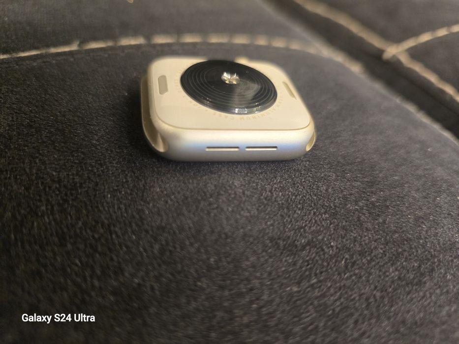 Apple Watch SE GPS 40ММ