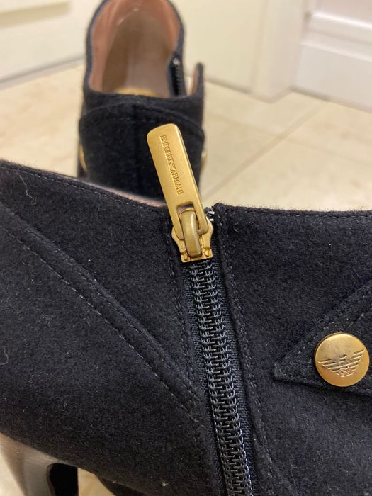 Armani обувки с ток 39 н