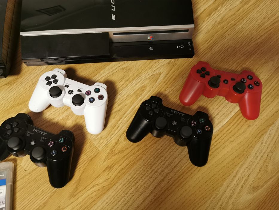 PlayStation 3 doua bucati