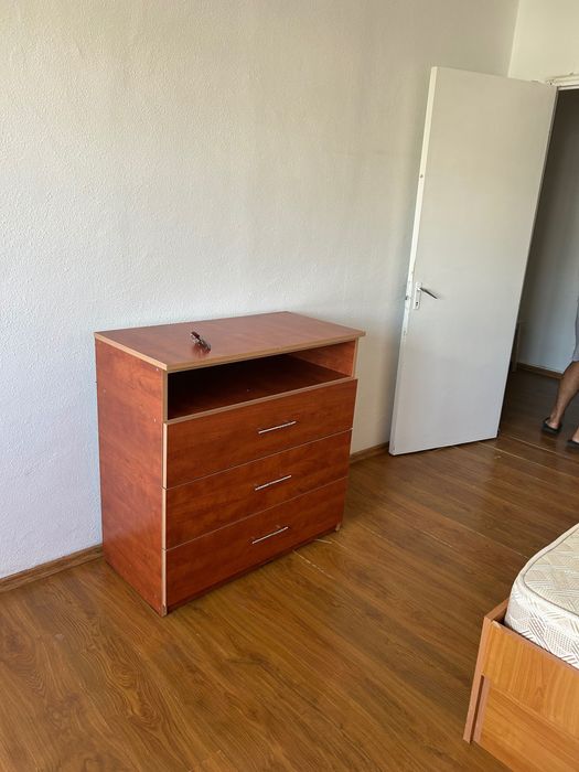 Garsonieră de închiriat în Pitești!