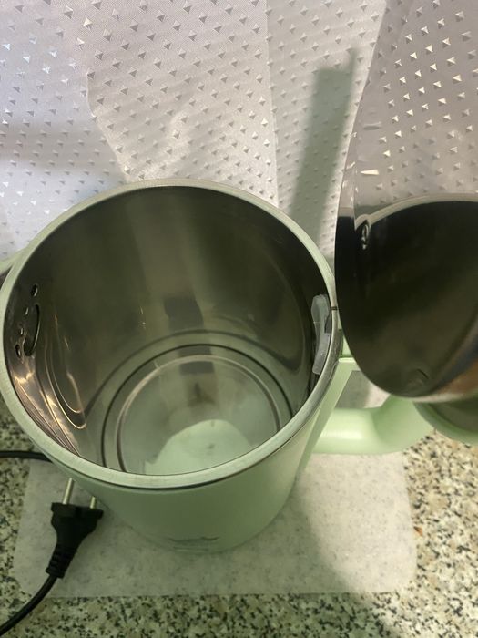 Чайник новый 2 л