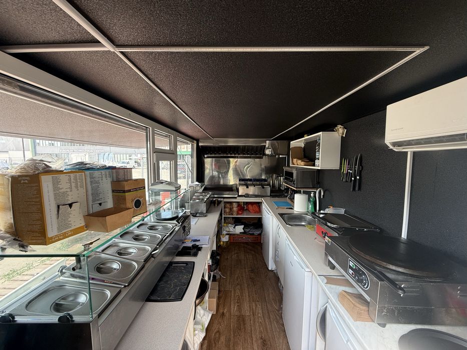 Търговска каравана за бързо хранене / оборудвана; готова за работа/