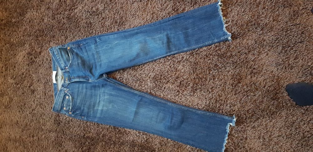Чисто нови дамски дънки zara 2 броя