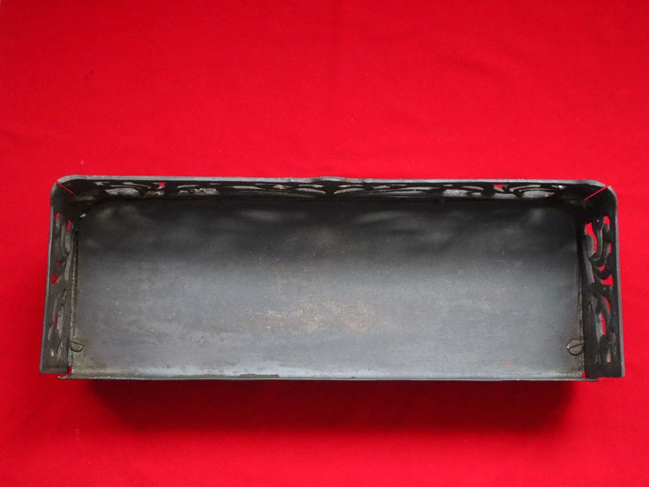 Gratar Art Nouveau impecabil