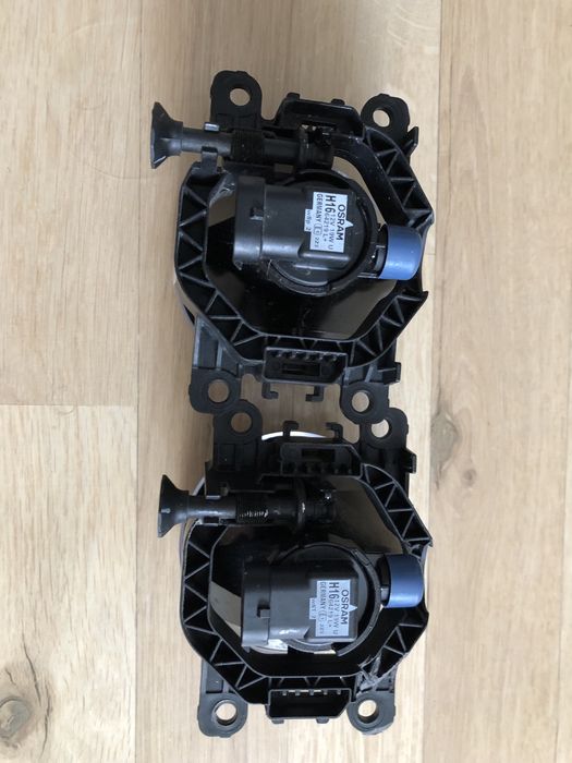 Proiector proiectoare far ceata Dacia Renault original Valeo