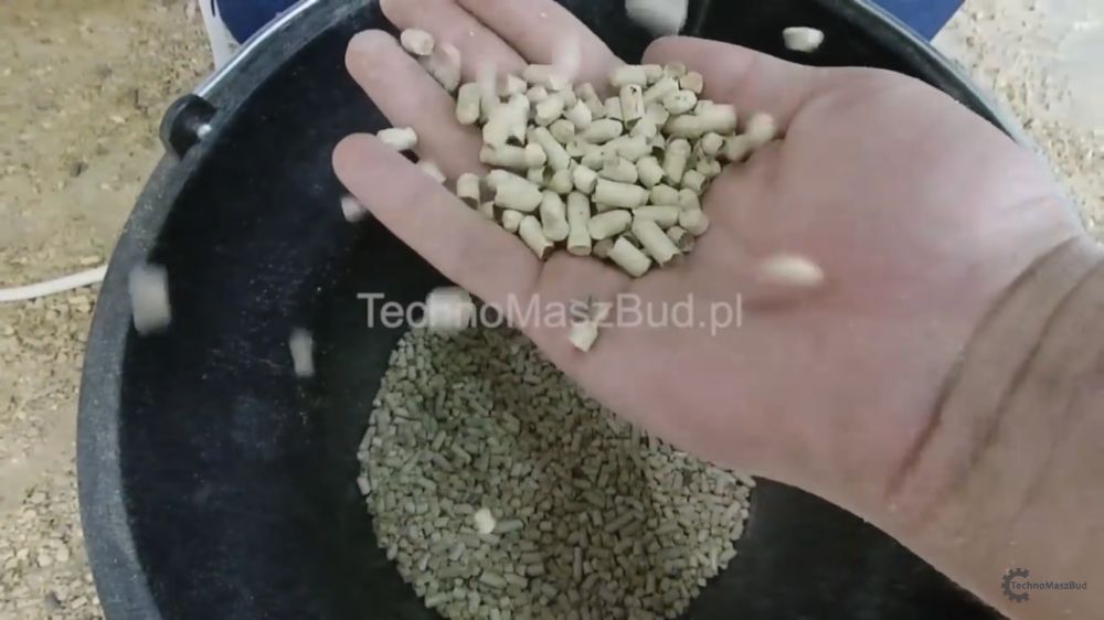 Linii de peleti si brichete START UP