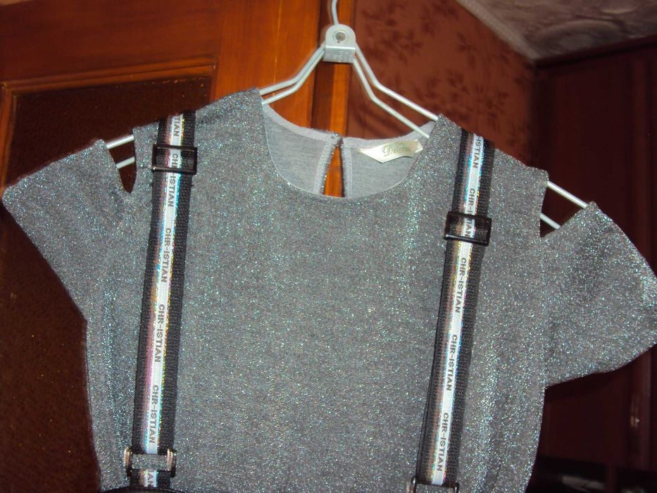 Платье праздничное. На рост 145-155см