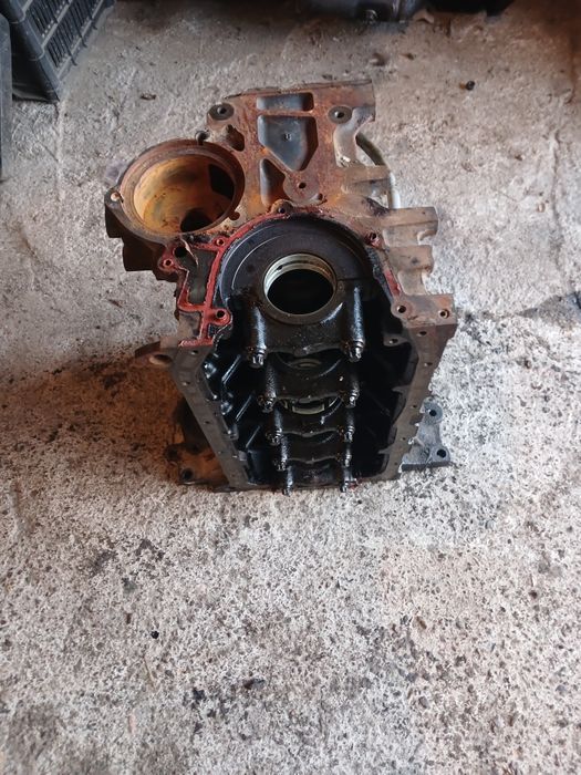 Блок двигателя Опель Омега В привозной