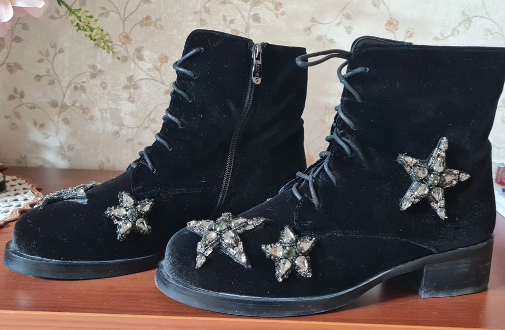 Продам шикарные весенние ботинки Италия