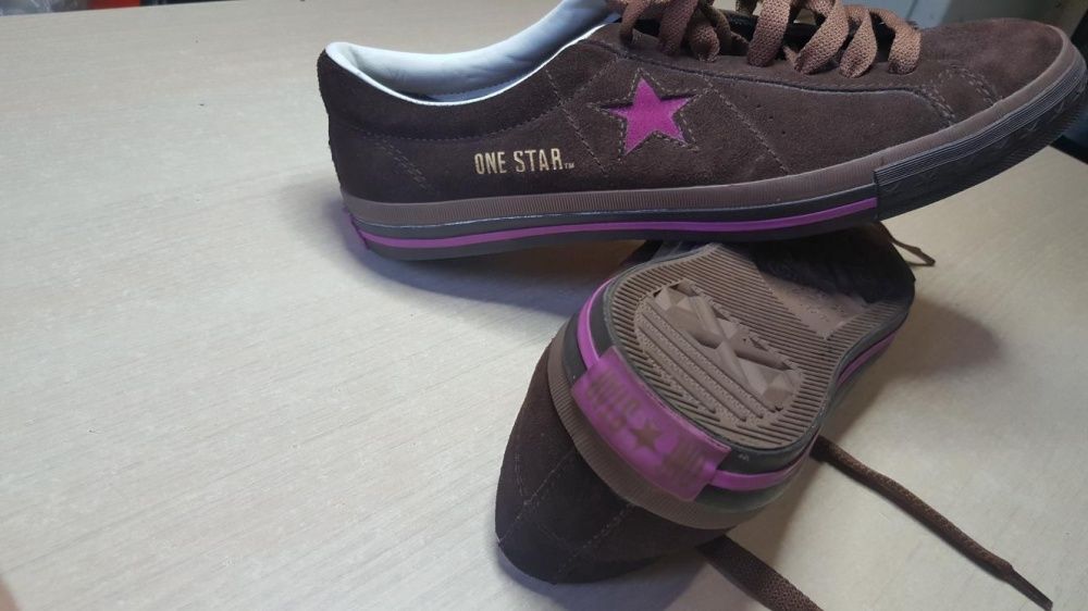 Converse tenisi piele naturala