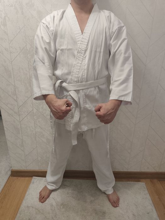 Кимоно новое на запах с ремнем