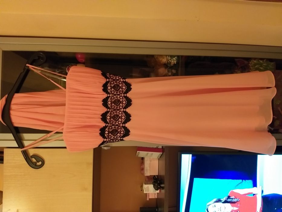 Красива и стилна рокля.