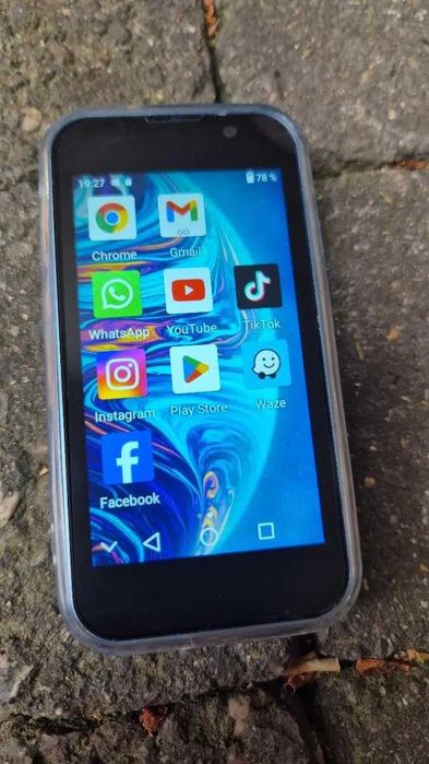 Супер Мини смартфон,  3G WCDMA направи си подарък