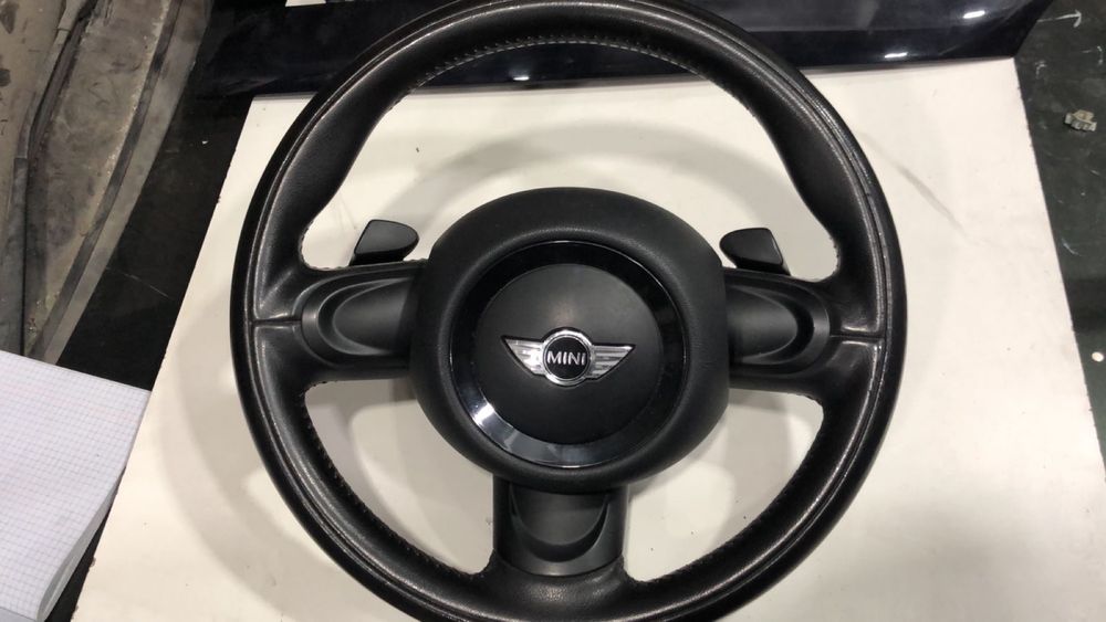 Задние амортизаторы Mini Cooper R60.