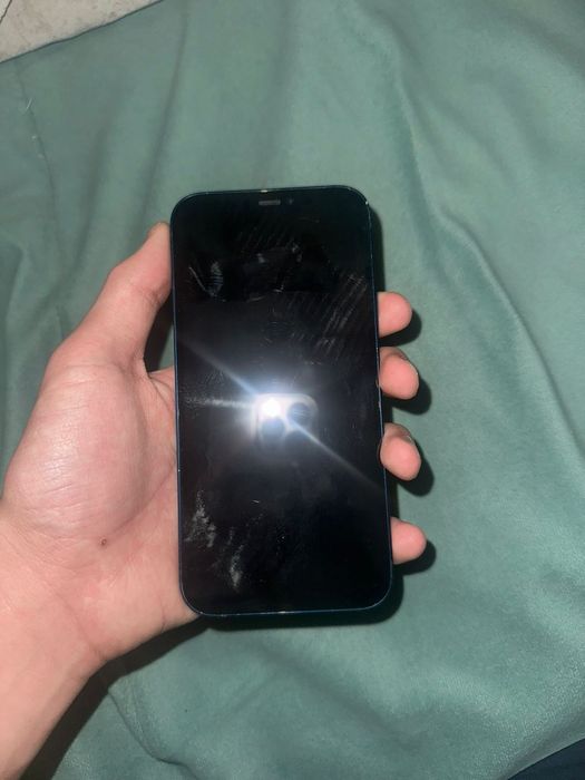 Продажа айфон 12