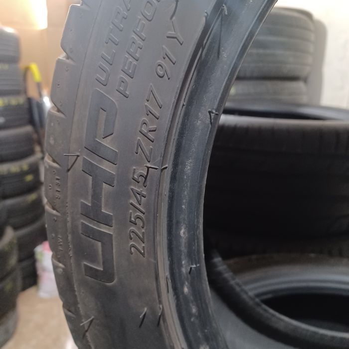 225 45 17 Kormoran 2бр летни дот 23