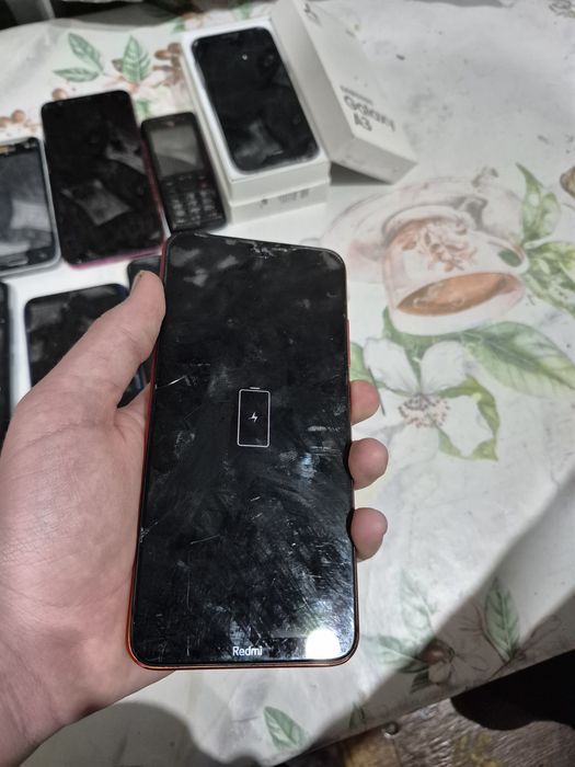 Лот телефонов,обмен присутствует