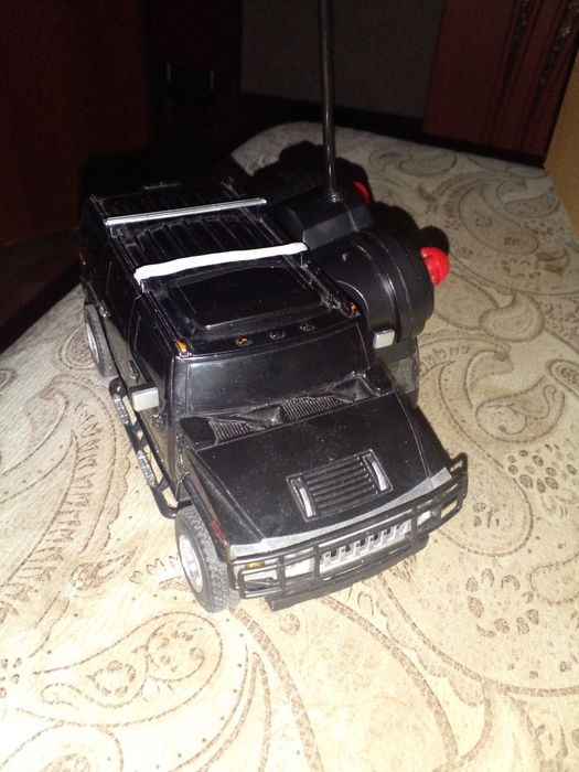машинка на радиоуправлений