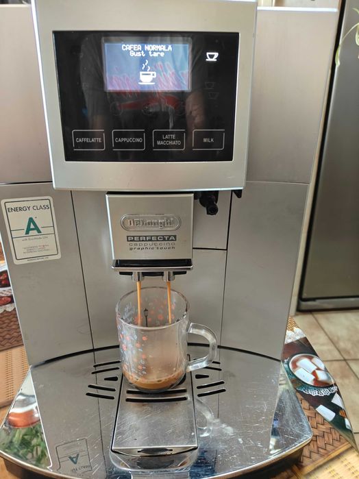 de vanzare Delonghi Perfecta Cappuccino Graphic Touch