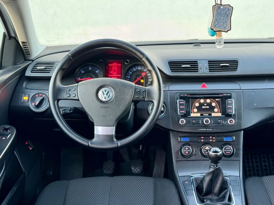 VW Passat B6 scaune piele  bixenon