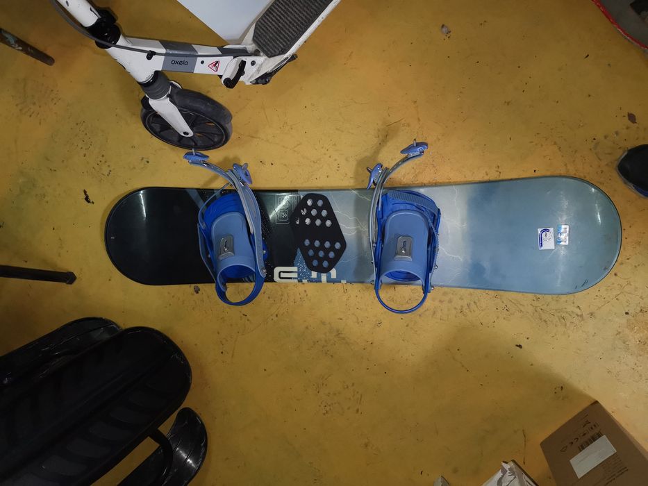 Детски сноуборд с автомати  и детски сноуборд обувки 35 номер