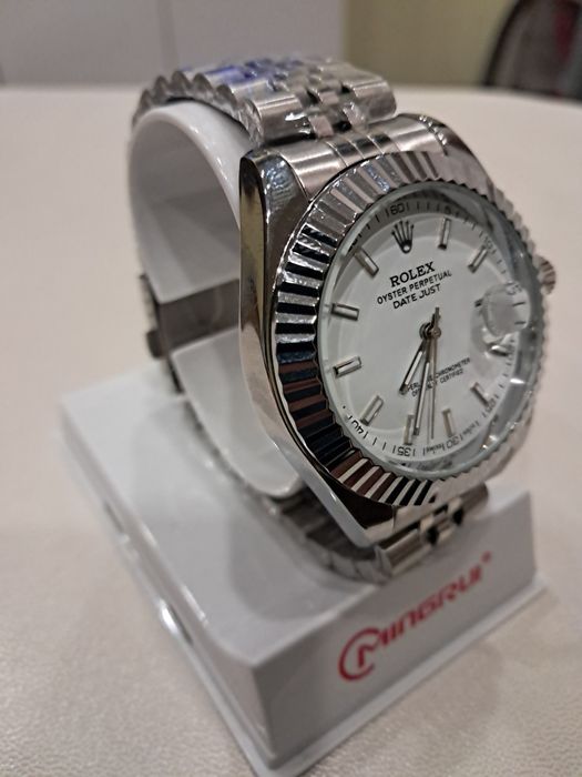 Rolex масивен и стилен