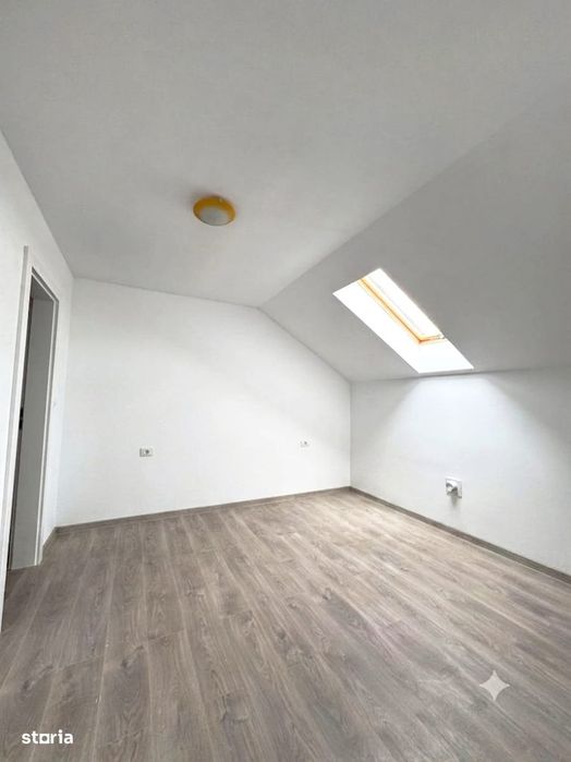 Casa noua 4 camere Vladimirescu Via Carmina prima utilizare