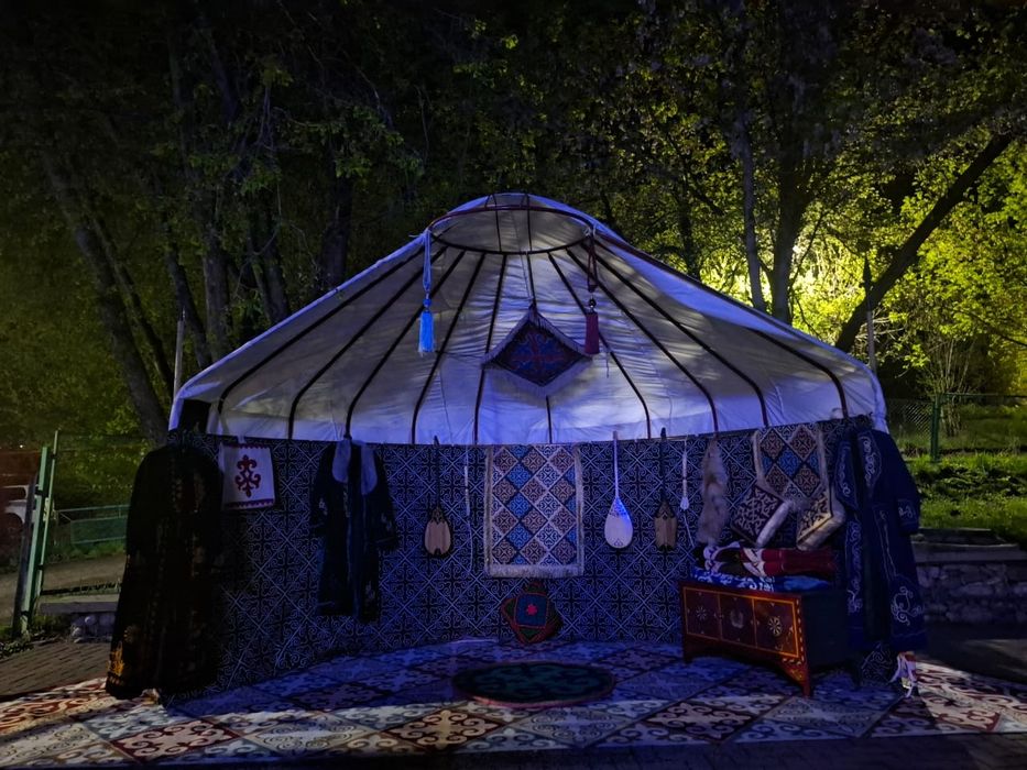 Поль Юрта и Алтыбакан