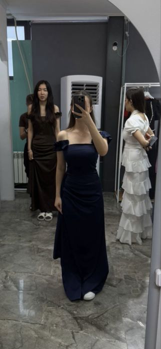 Платье вечернее