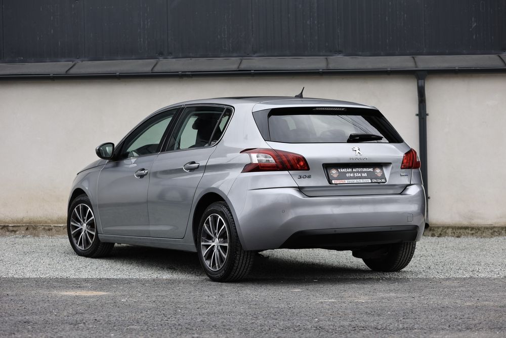 Peugeot 308 // echipare de top Allure // 1.6 diesel 120cp // 2015 // Euro 6