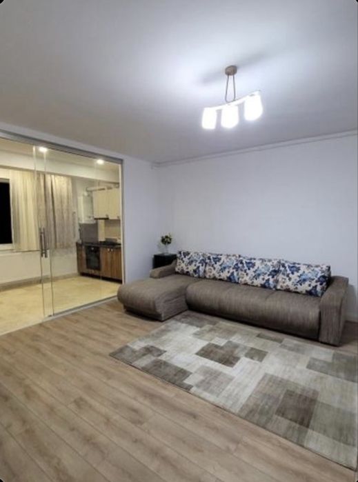 Proprietar inchiriez apartament 2 camere NOU zona Bd. Timisoara