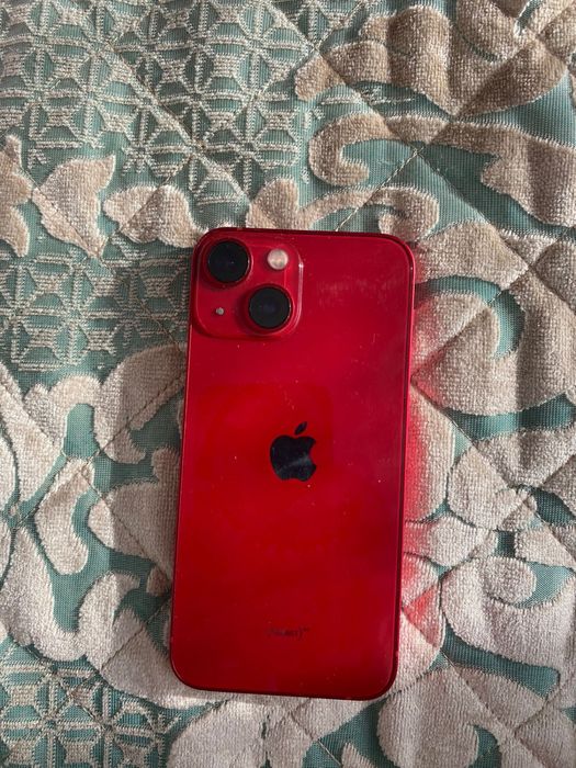 Продам IPHONE 13 mini красный цвет