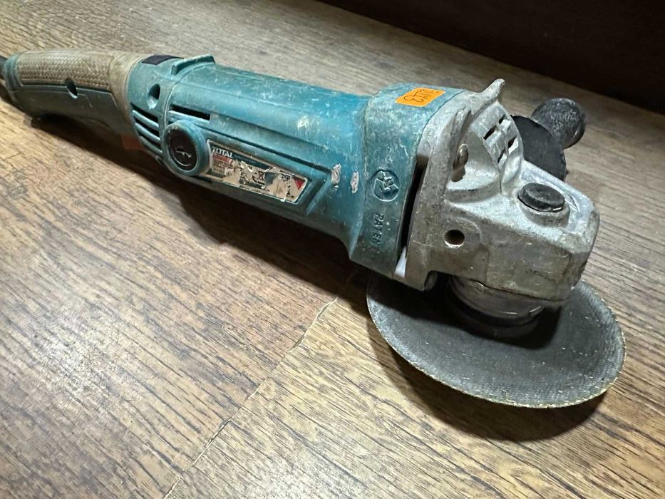 Ъглошлайф TOTAL - 1010W, 125 mm