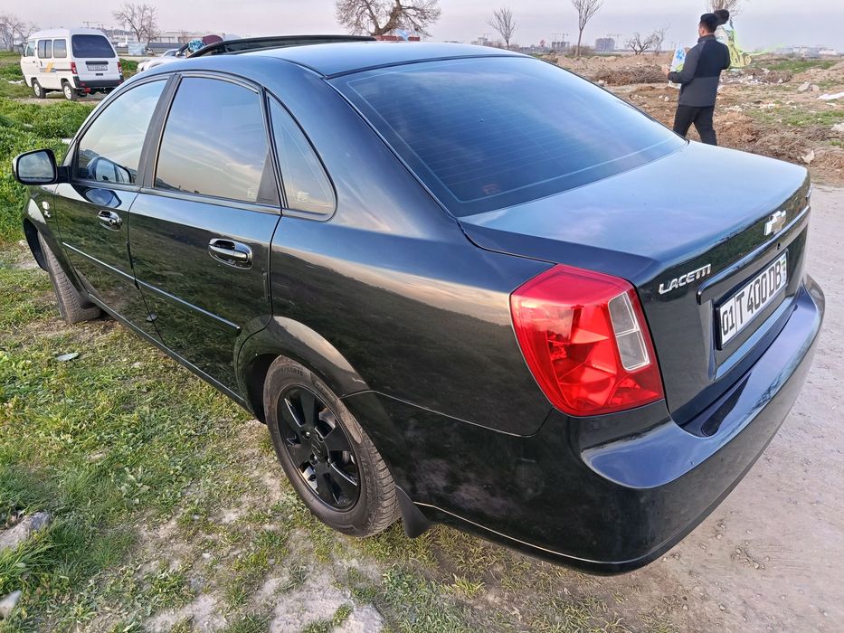 Продается gentra 2014 A/T Отличное состояние