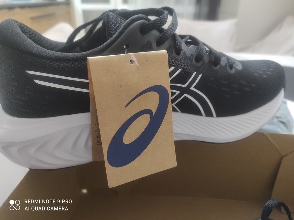 Нови маратонки Асикс / Asics Gel-ehcite 10