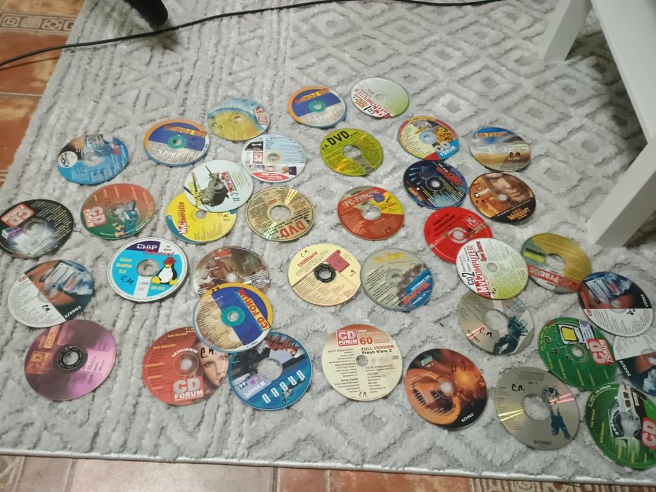 Cd-uri  cd forum și PC magazin
