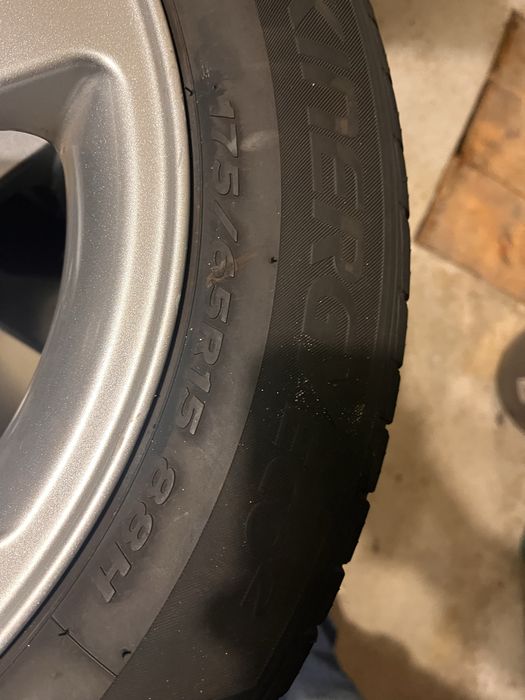 Jante +Cauciucuri Vara 4x100 175/65/15 Suzuki