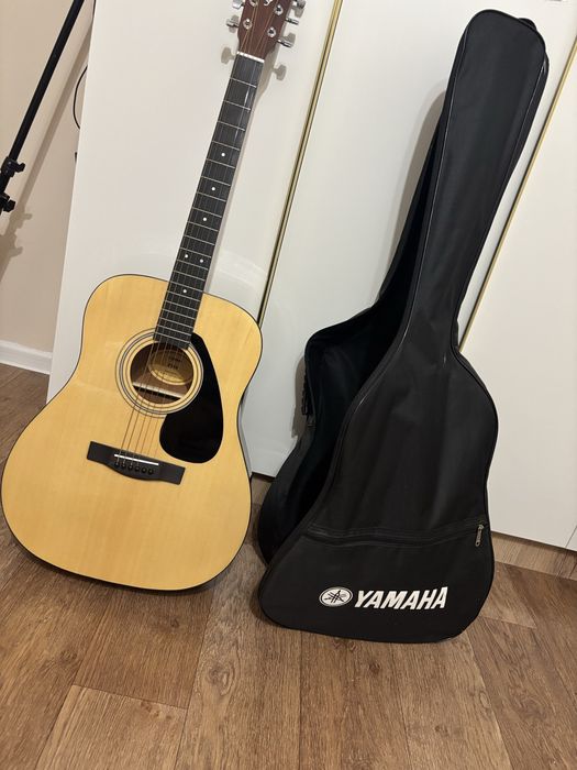 гитара Yamaha F310