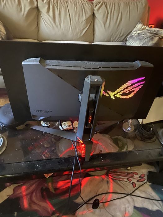 ROG godlike PC and monitor