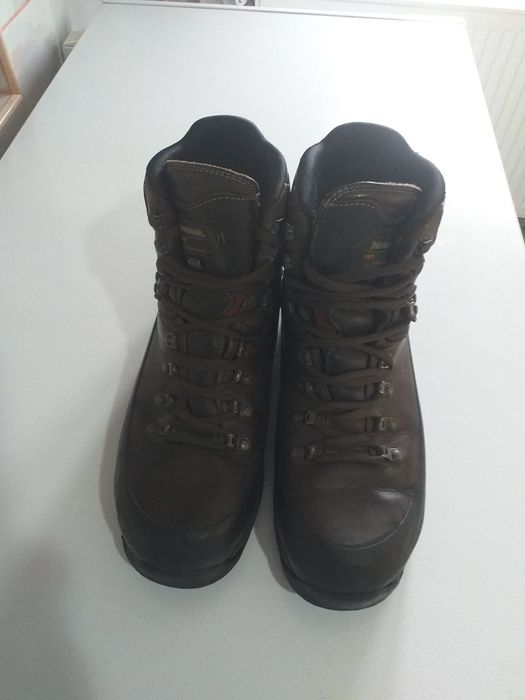 Vând bocanci meindl nr 44