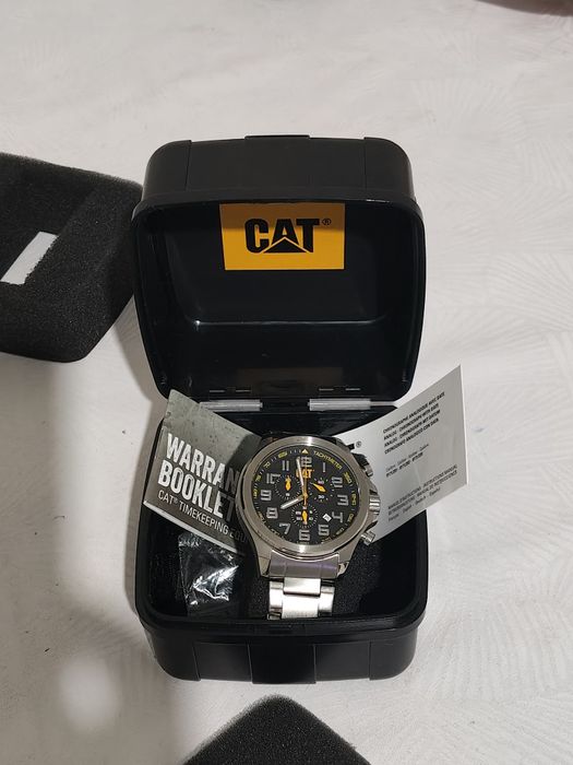 Продаю свои часы бренд Cat
