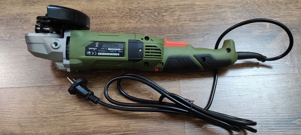 Polizor   unghiular  ( Flex )   Heinner 1200 w . Nou