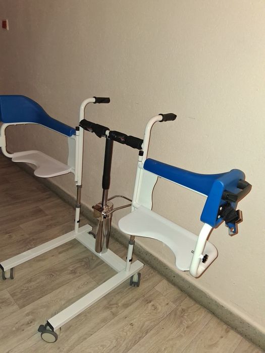 Хидравличен инвалиден стол