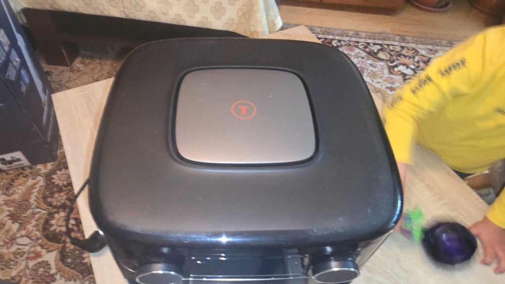 Friteuza cu aer cald Tefal Easy Fry Multifunction, air fryer & oven FW55