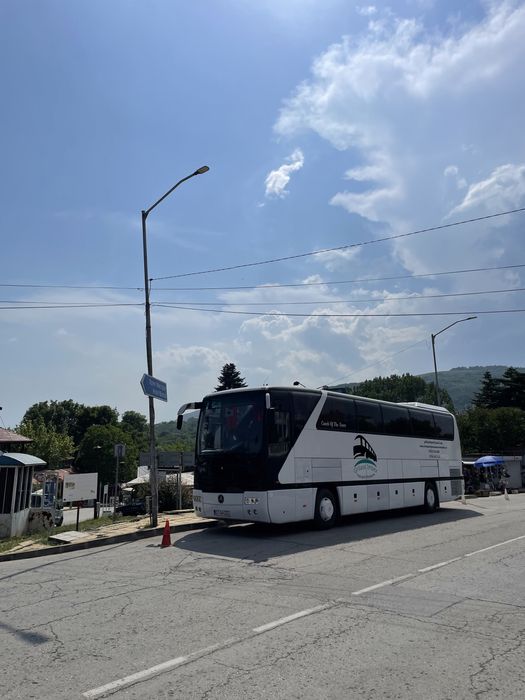 Inchiriere Autocare/Microbuze transport persoane Intern/International