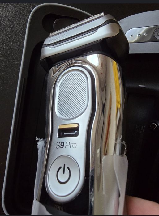 Aparat de rad Braun 9 Pro -9476cc