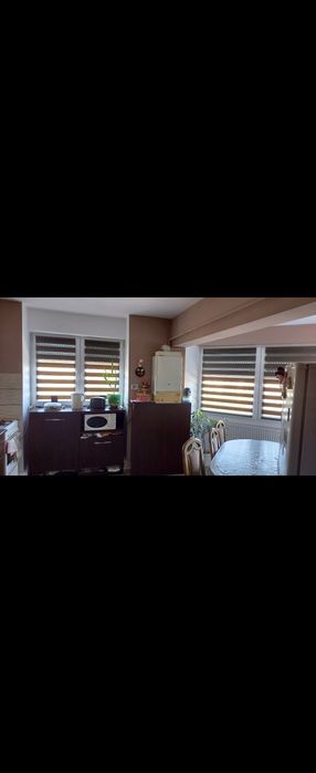 Vând apartament cu 2 camere, etajul 4