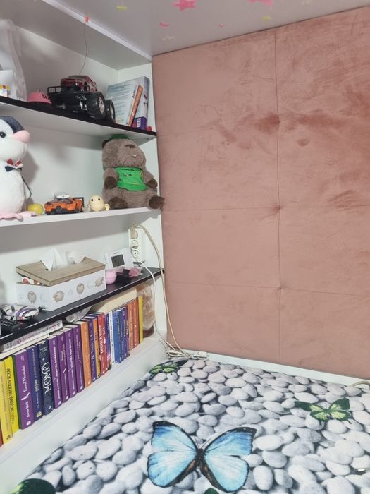 Vand mobila dormitor facuta pe comanda